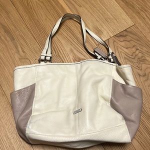Coach shoulder bag